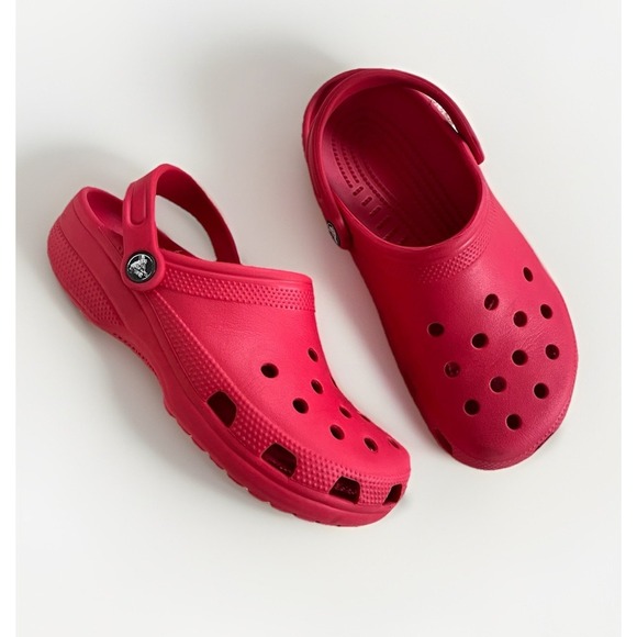 CROCS Shoes - Crocs Classic Clogs Pepper Red Unisex Junior Slip On Sandals Comfortable Casual